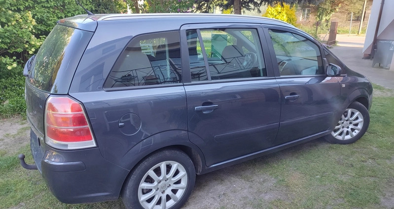 Opel Zafira cena 16500 przebieg: 219000, rok produkcji 2007 z Miłakowo małe 154